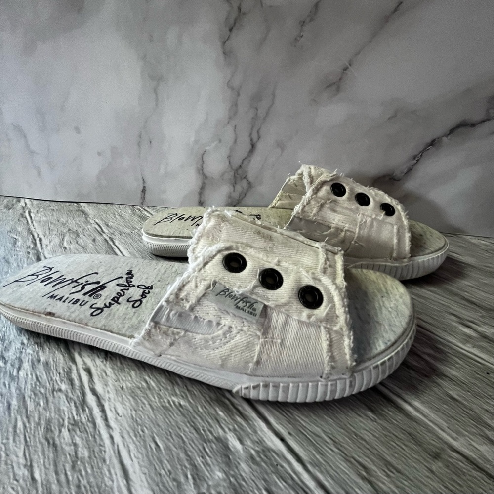 Blowfish Malibu White Fresco Canvas Slide Sandals